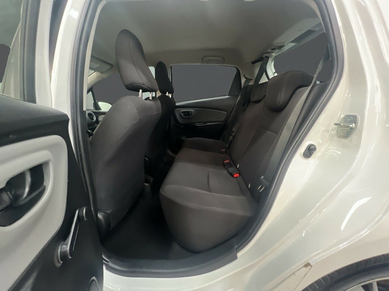 Foto Toyota Yaris 10