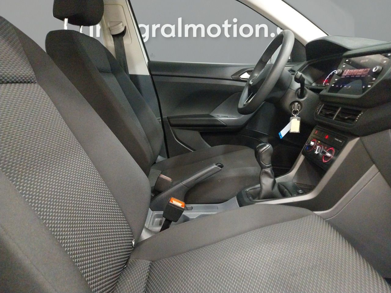 Foto Volkswagen T-Cross 8