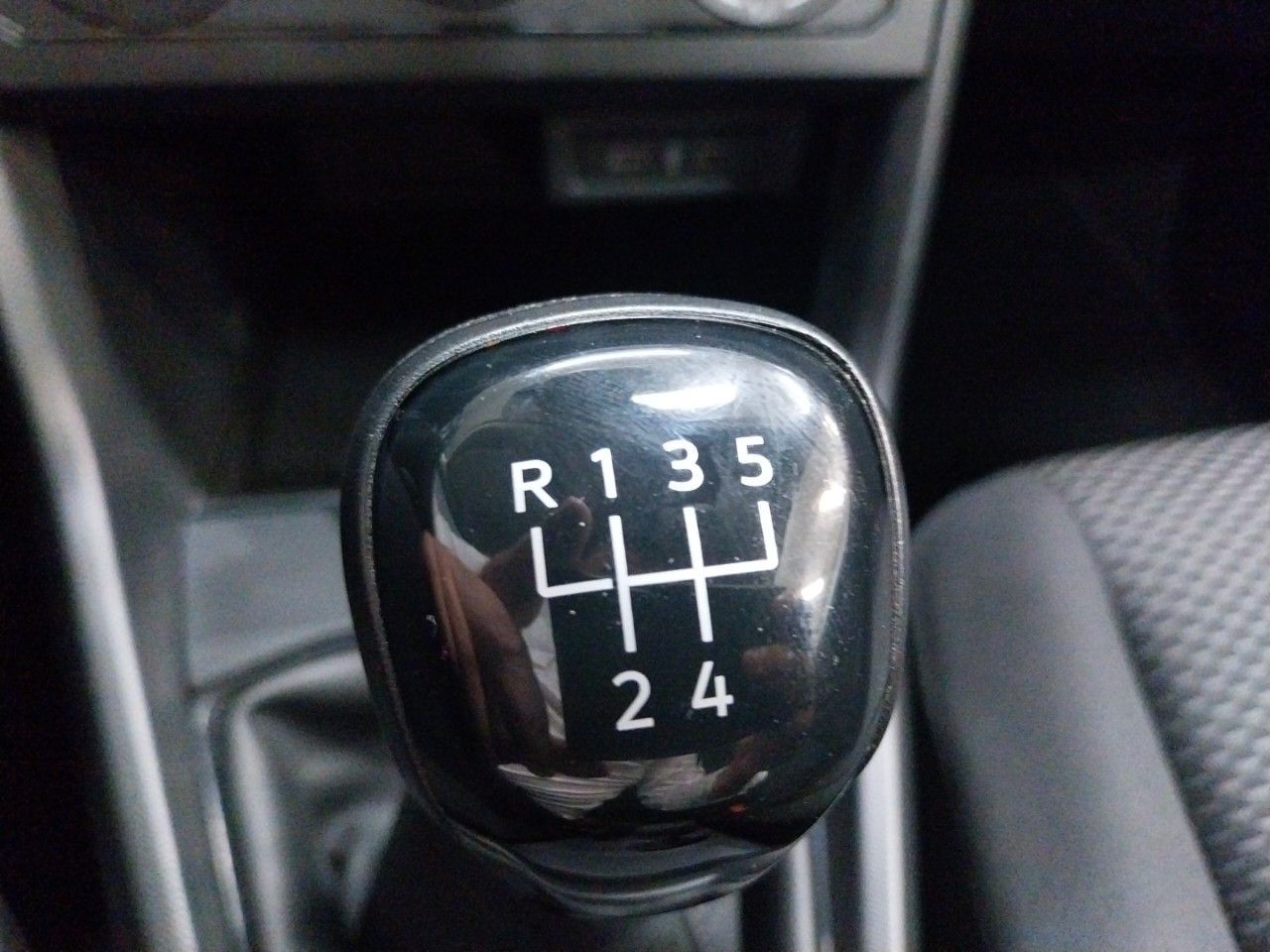 Foto Volkswagen T-Cross 17