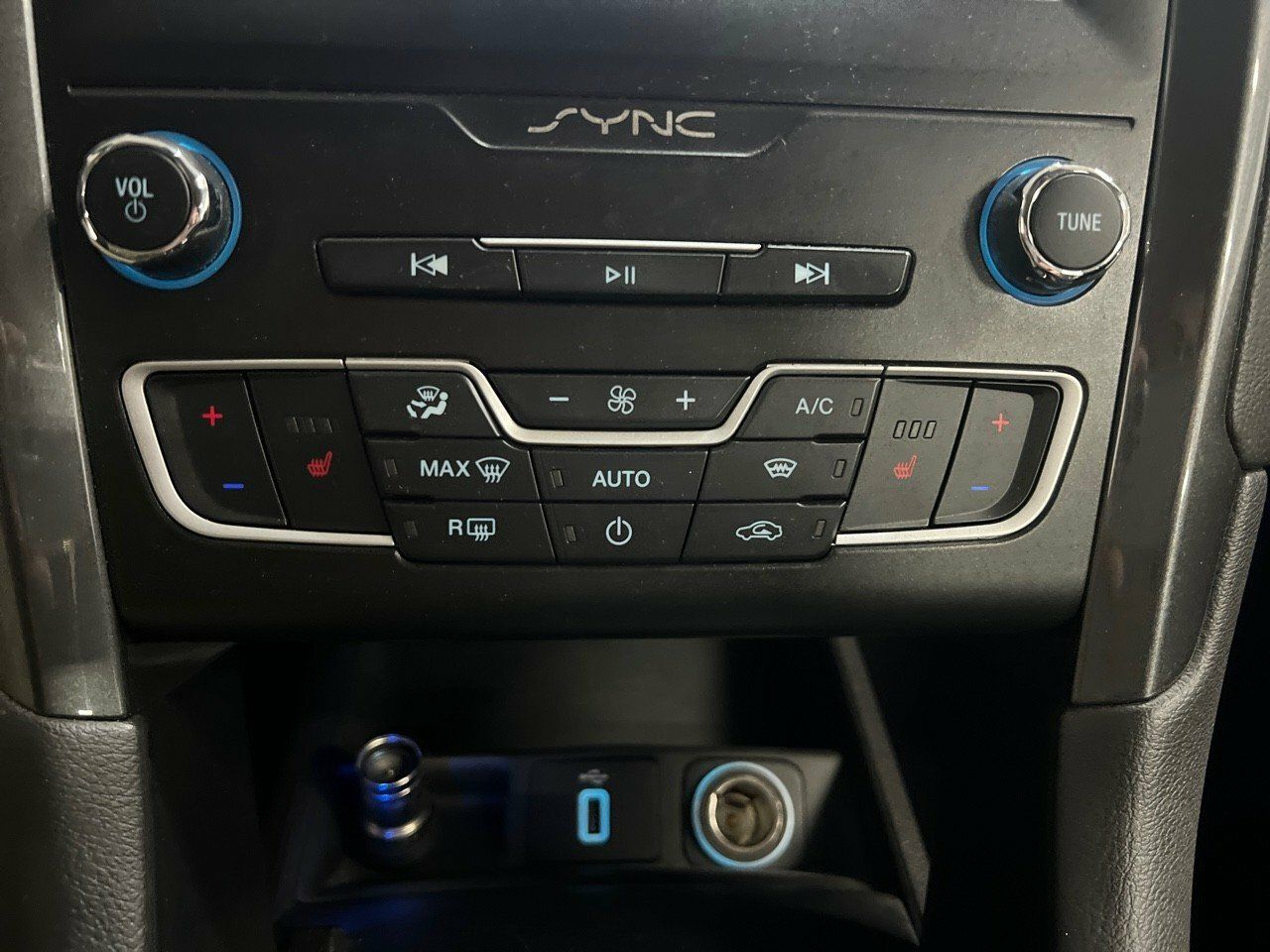 Foto Ford Mondeo 17