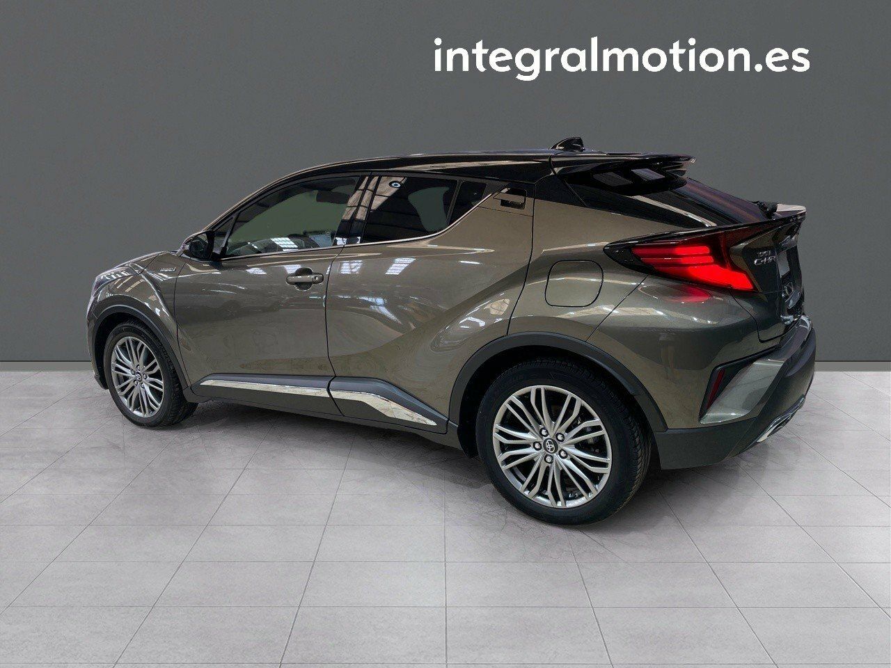 Foto Toyota C-HR 4