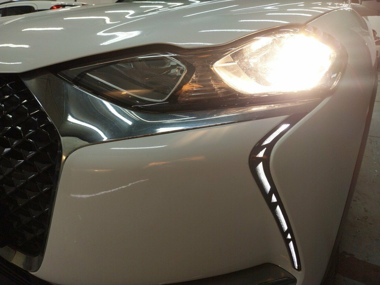 Foto DS Automobiles DS 3 26