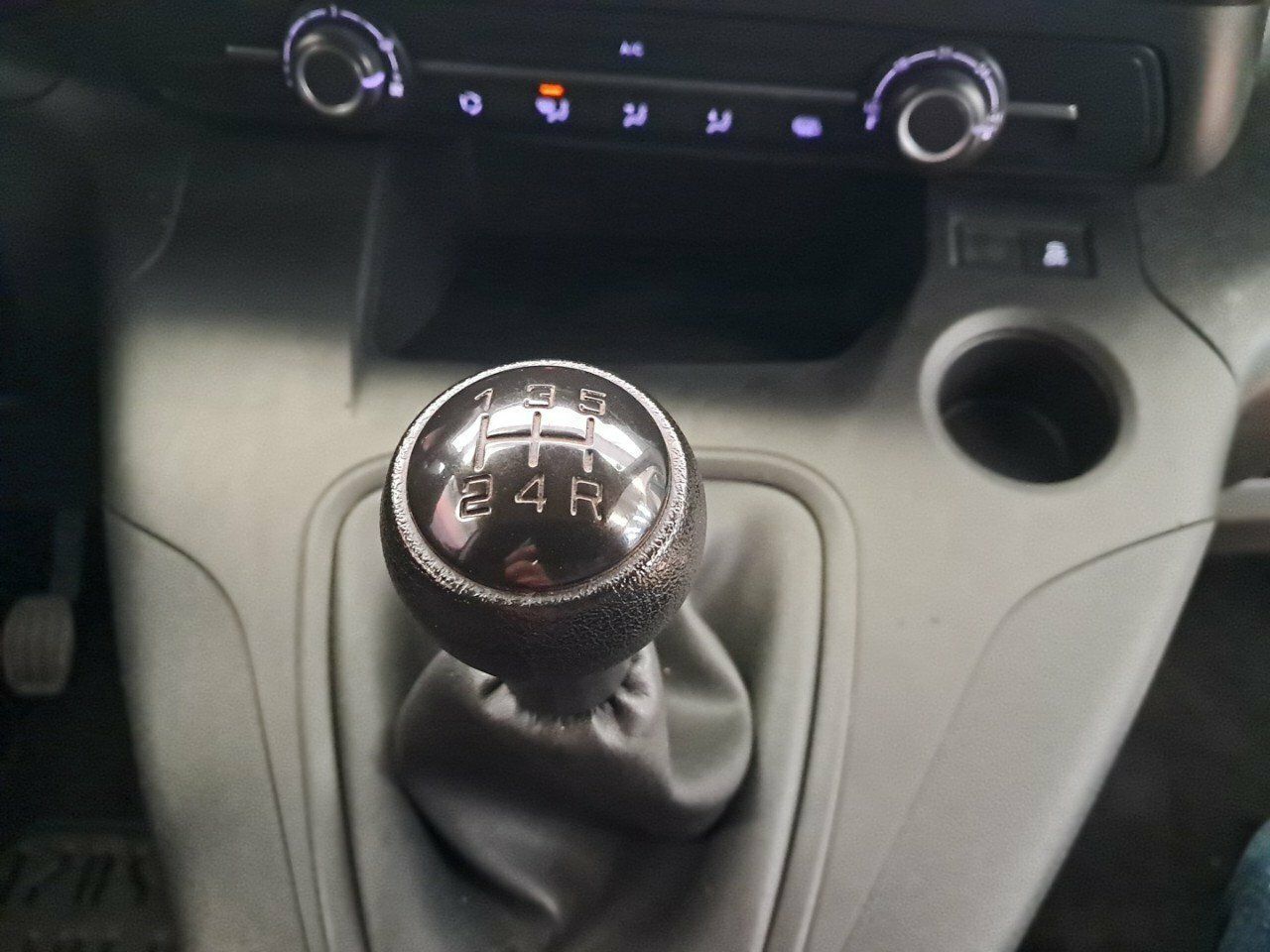 Foto Toyota Proace 4