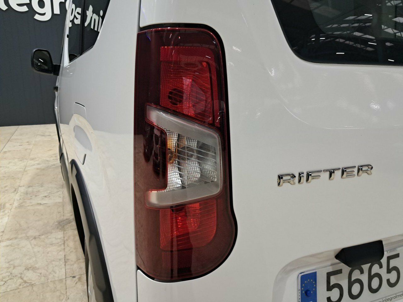 Foto Peugeot Rifter 18