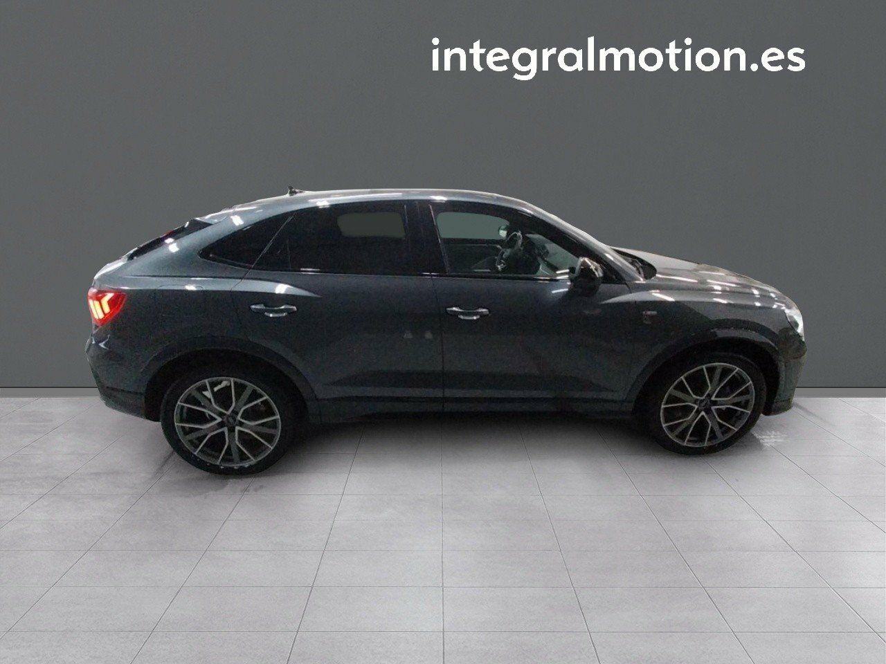 Foto Audi Q3 21