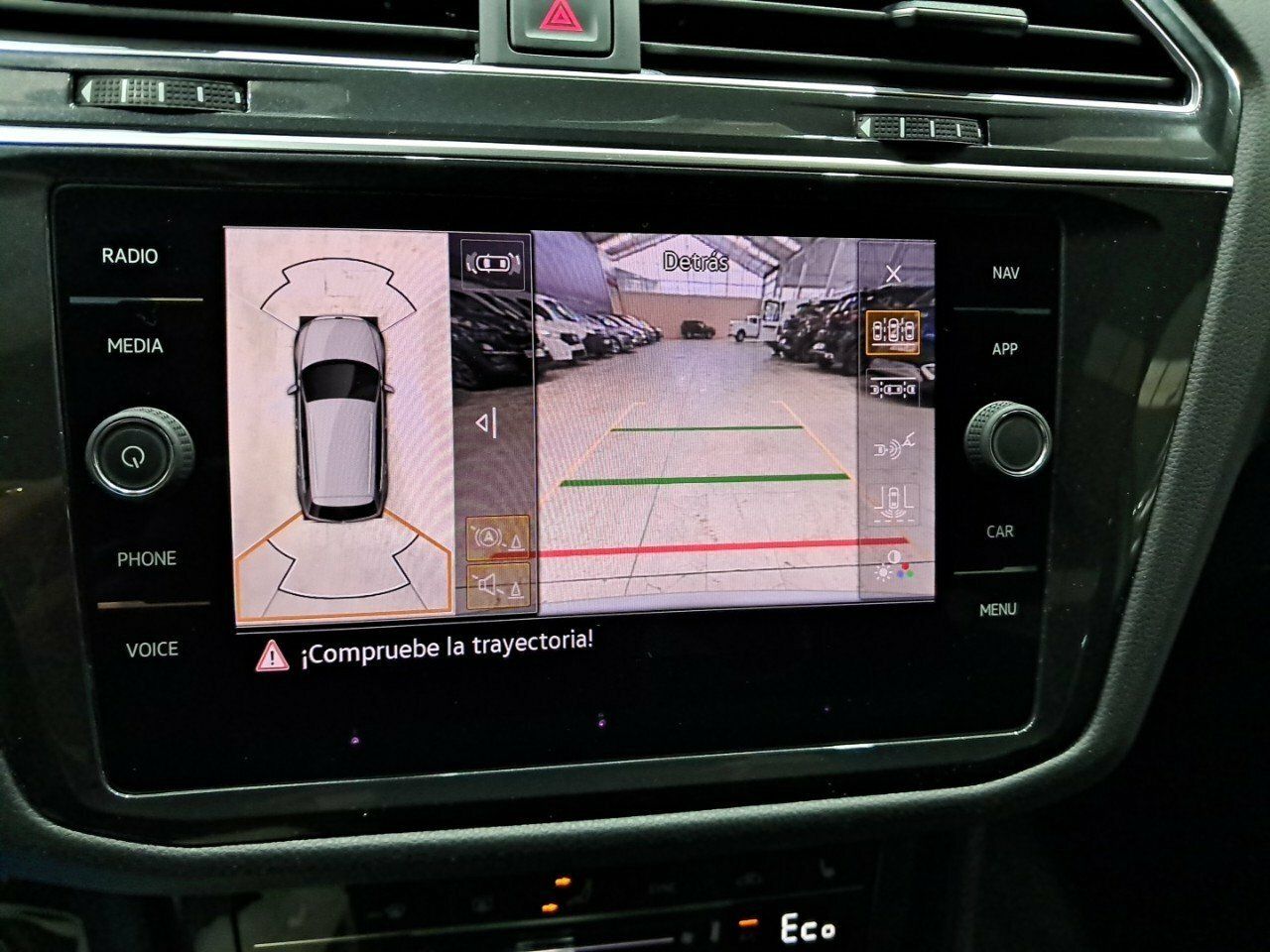 Foto Volkswagen Tiguan 16