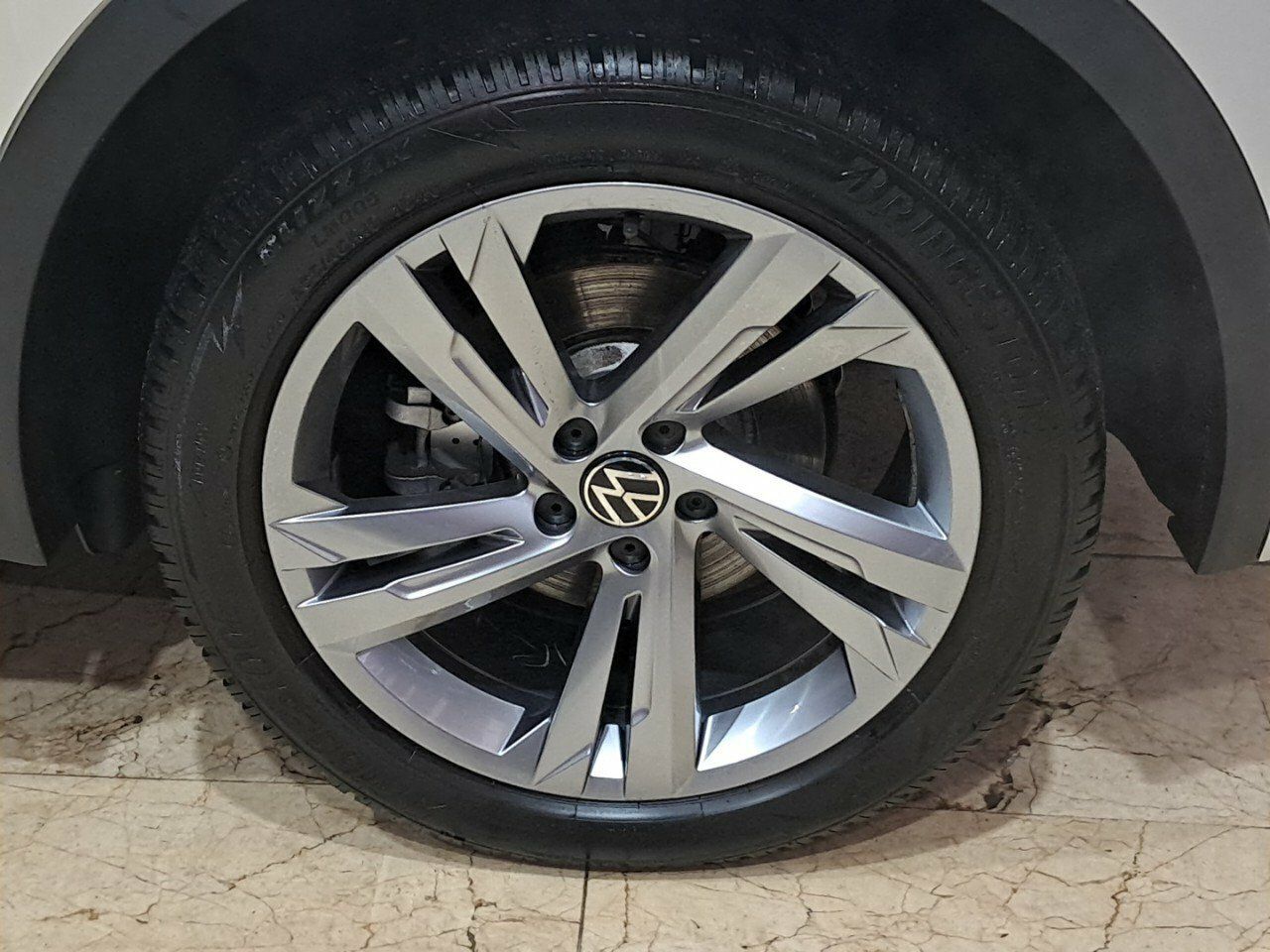 Foto Volkswagen Tiguan 29