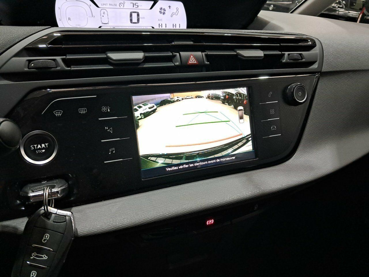 Foto Citroën C4 Picasso 16