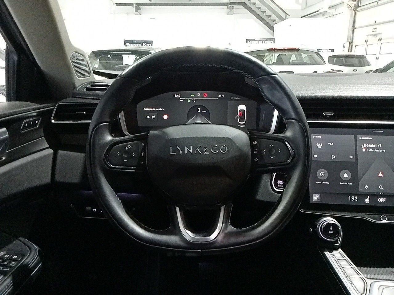Foto LYNK&CO 01 21