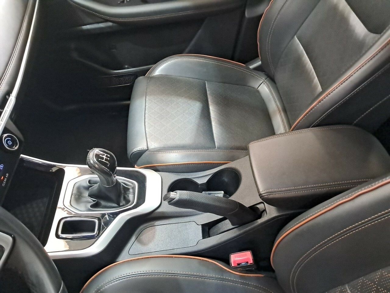 Foto DR Automobiles DR5 22