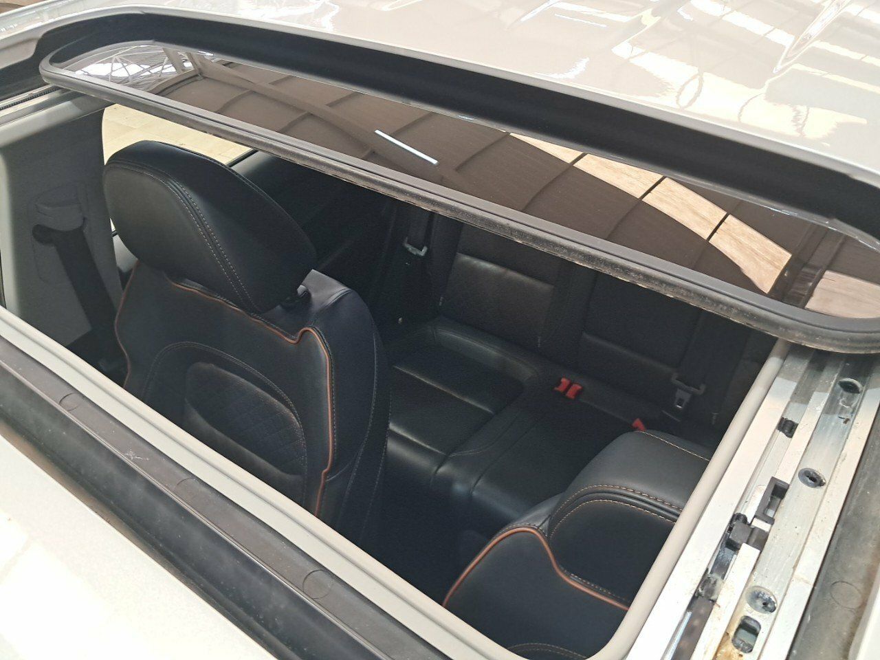 Foto DR Automobiles DR5 34