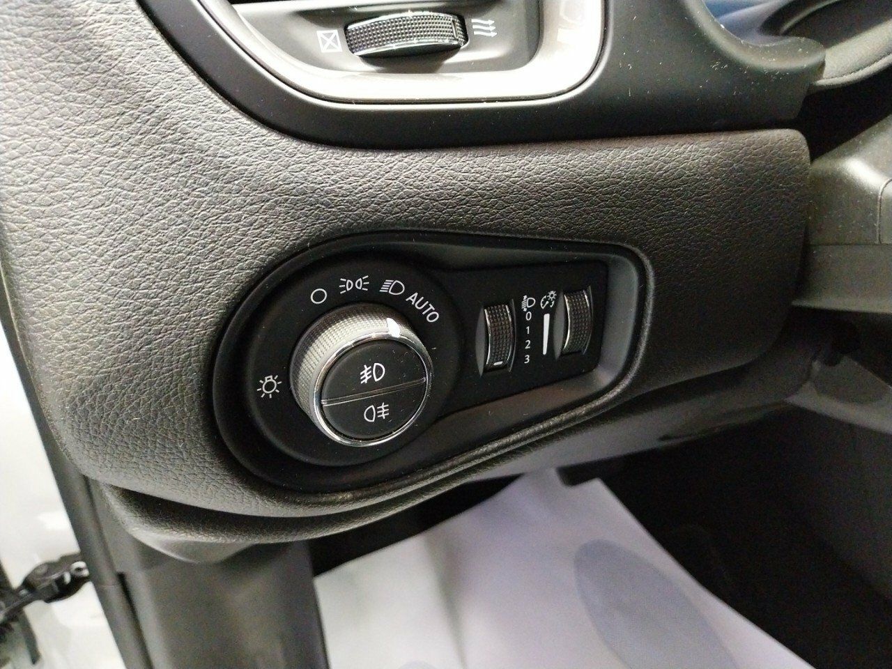 Foto Jeep Renegade 14