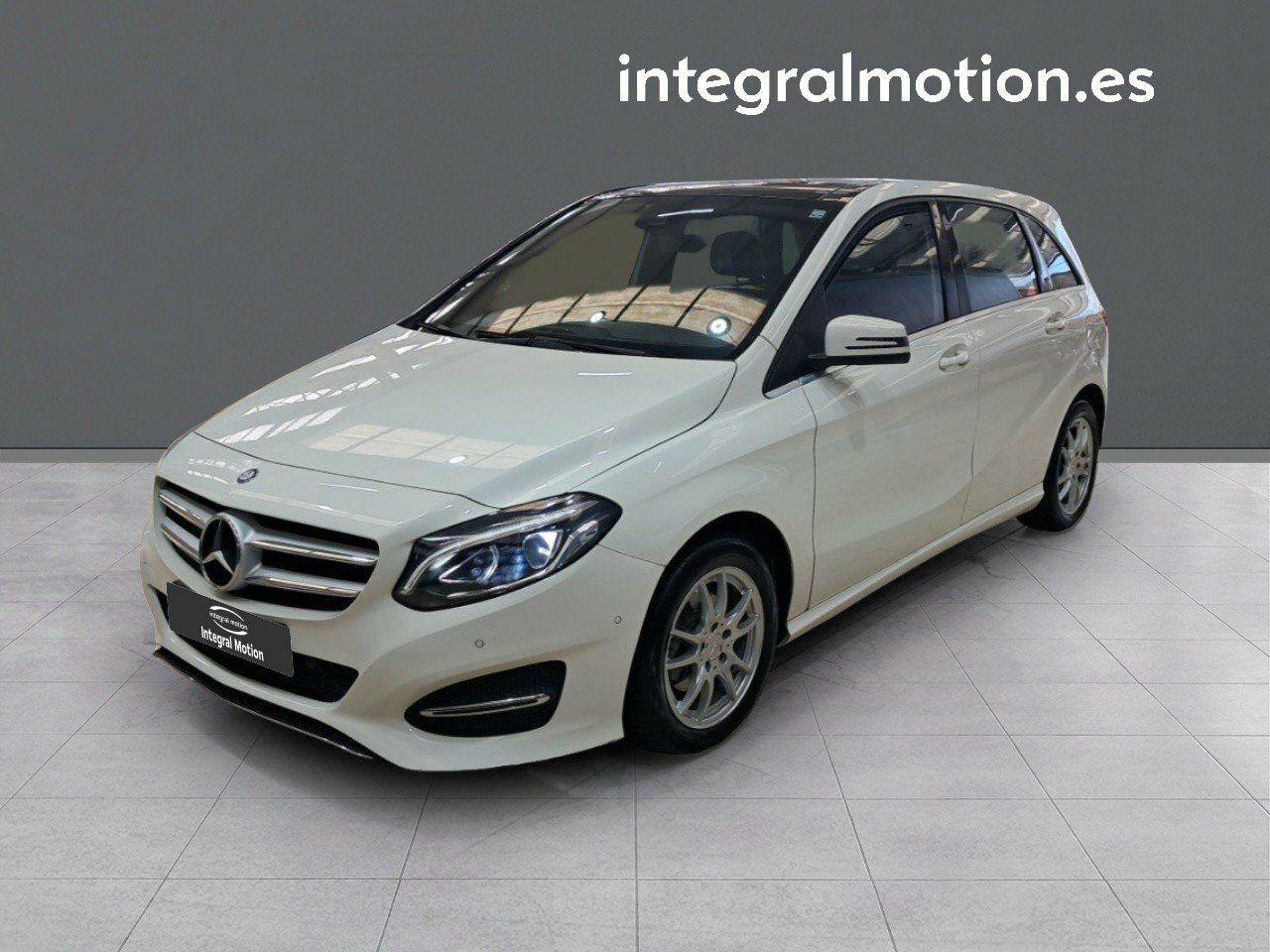 Foto Mercedes-Benz Clase B 1
