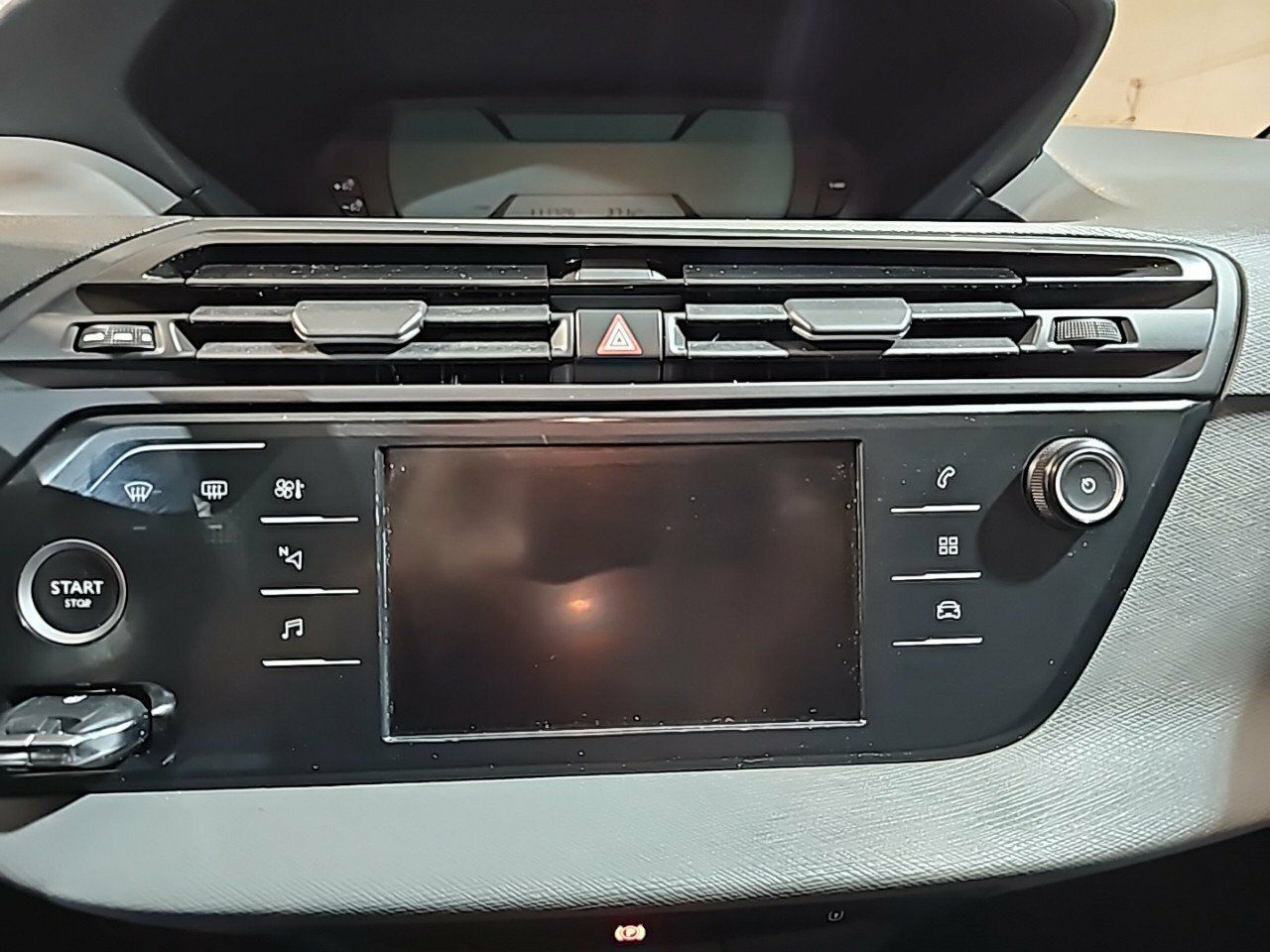 Foto Citroën Grand C4 Picasso 17