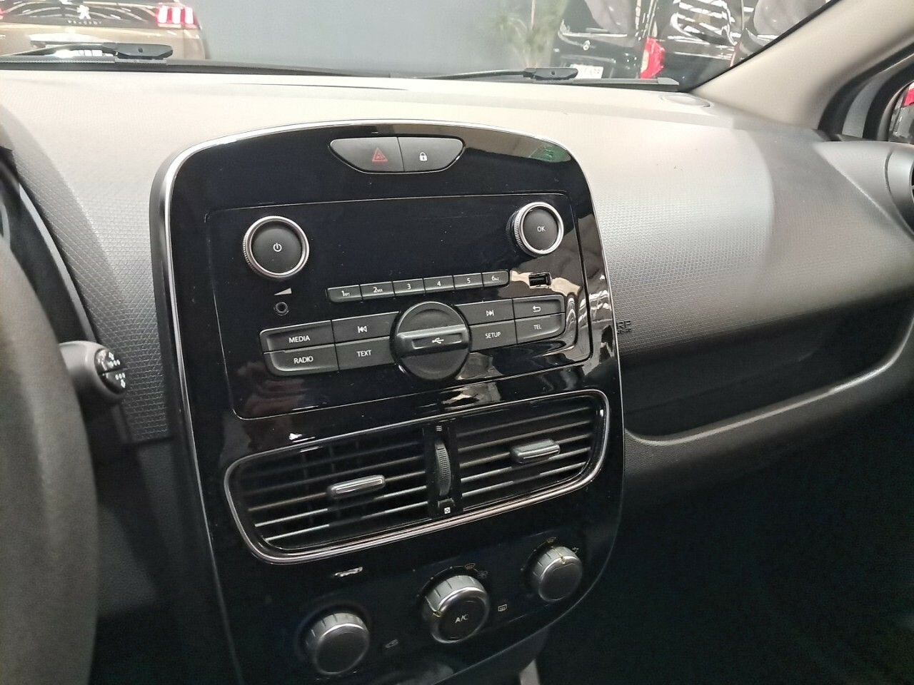 Foto Renault Clio 15