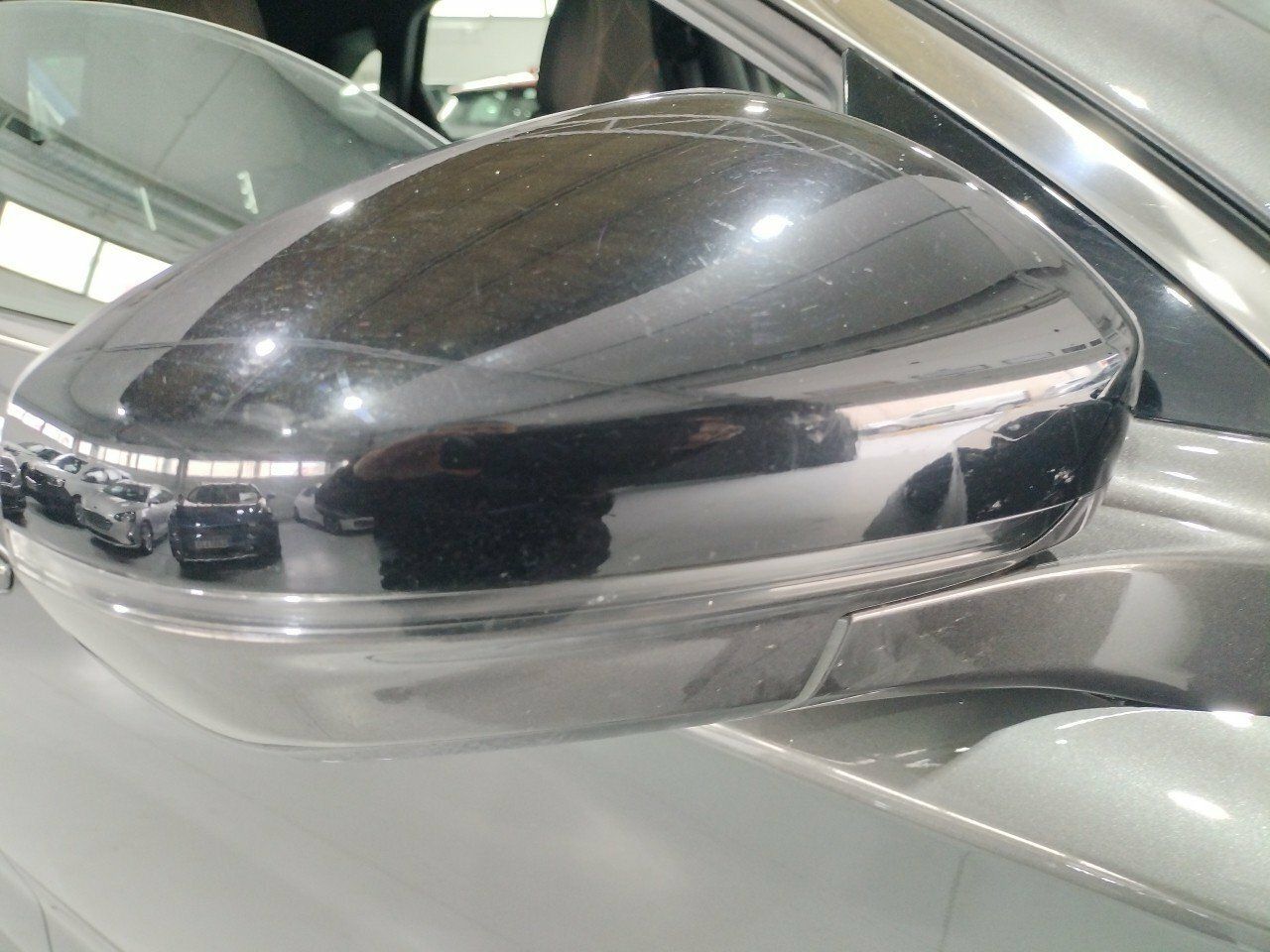 Foto DS Automobiles DS 7 31