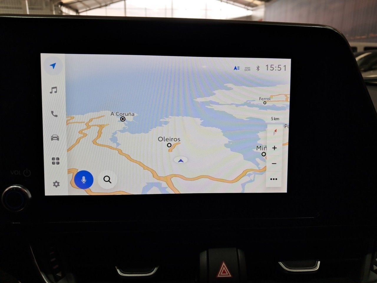 Foto Toyota C-HR 15