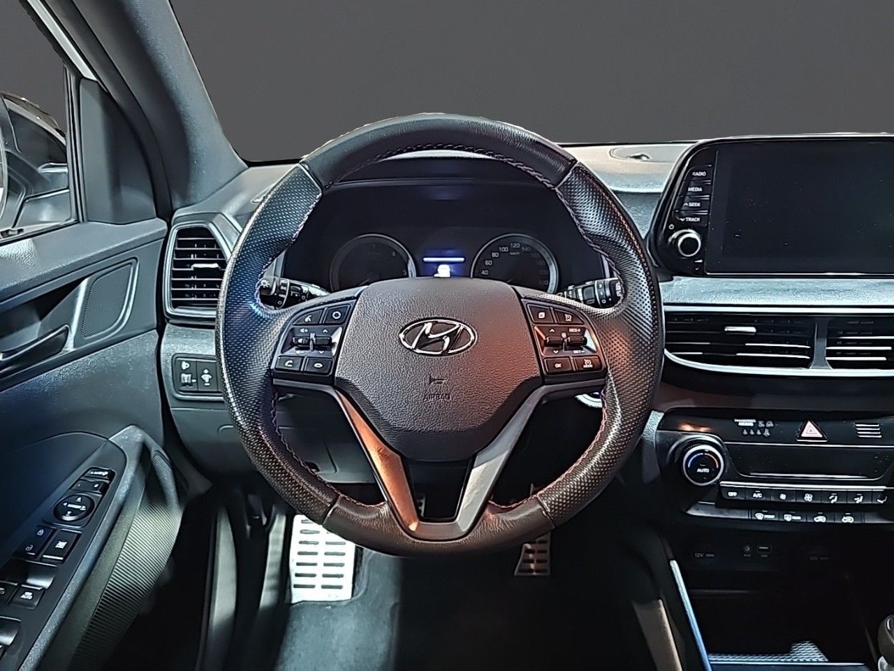 Foto Hyundai Tucson 11