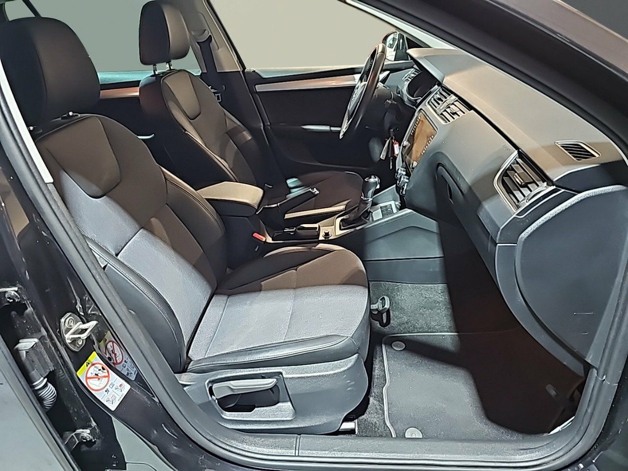 Foto Skoda Octavia 9