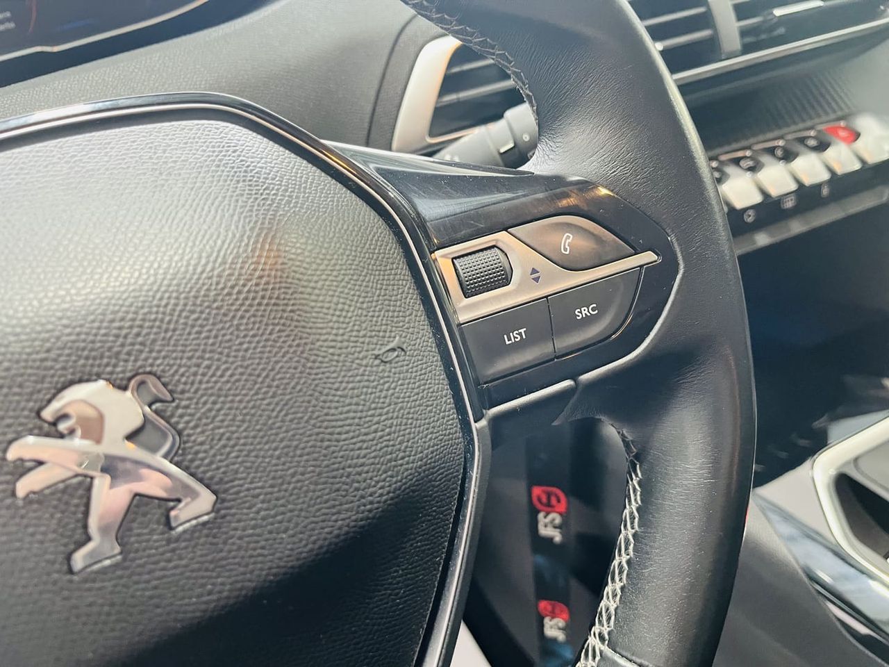 Foto Peugeot 3008 13