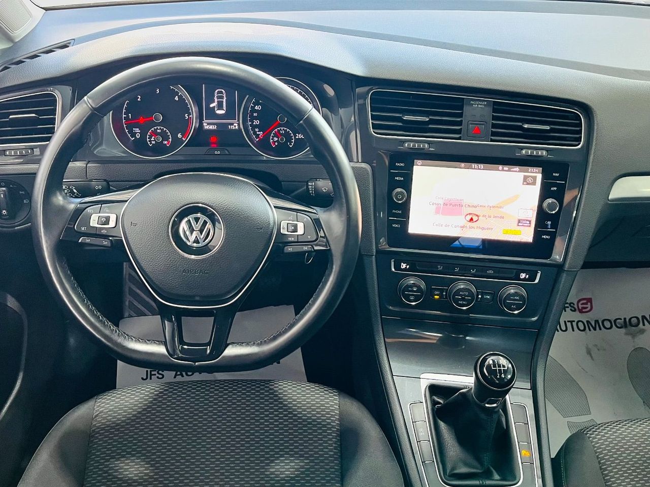 Foto Volkswagen Golf 9