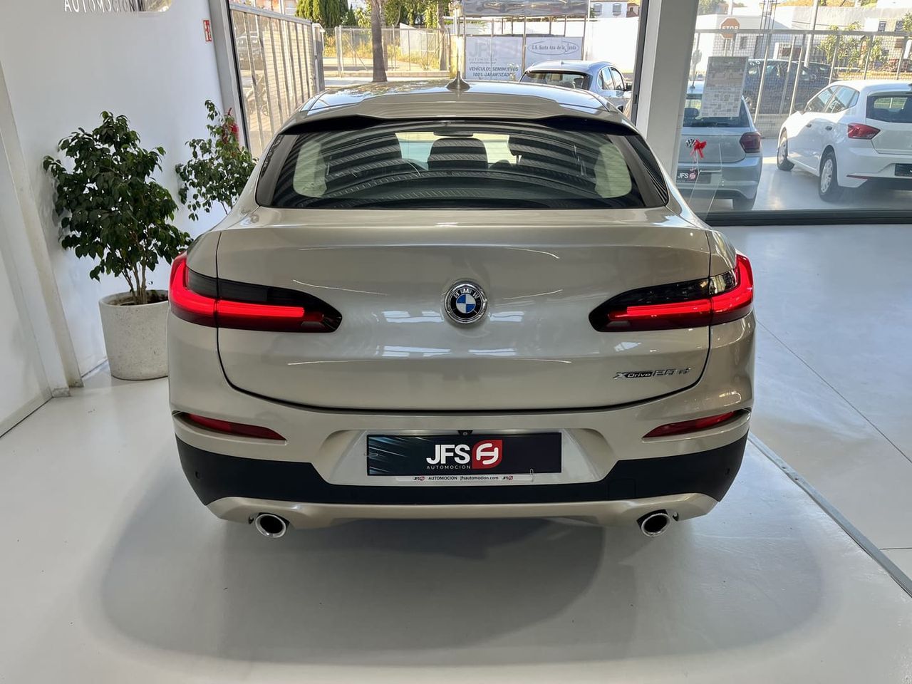 Foto BMW X4 6