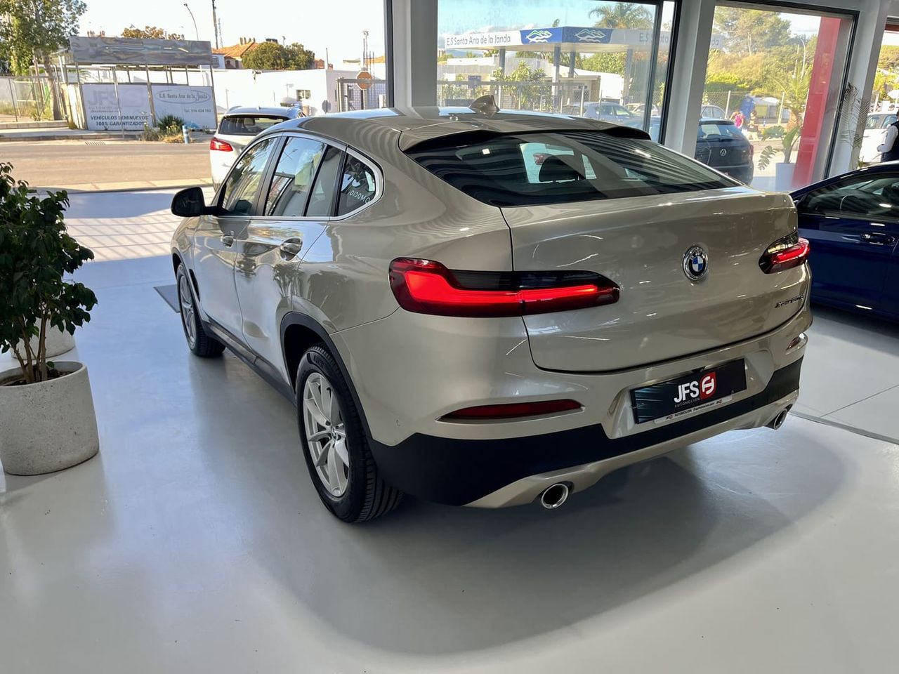 Foto BMW X4 7