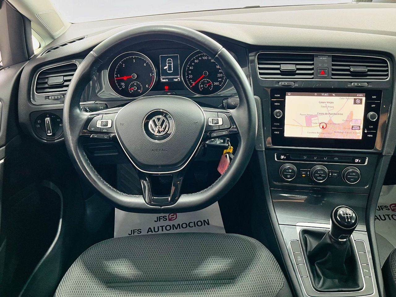 Foto Volkswagen Golf 9