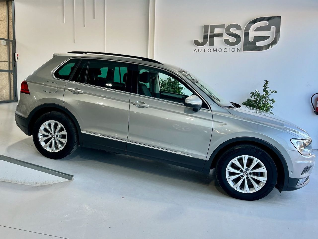 Foto Volkswagen Tiguan 4