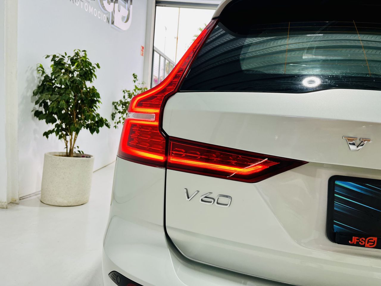 Foto Volvo V60 13