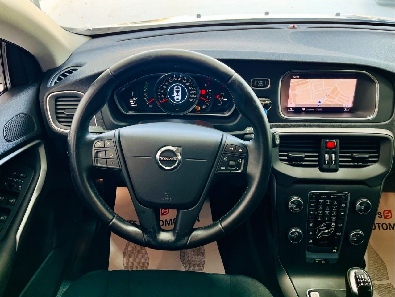 Foto Volvo V40 9