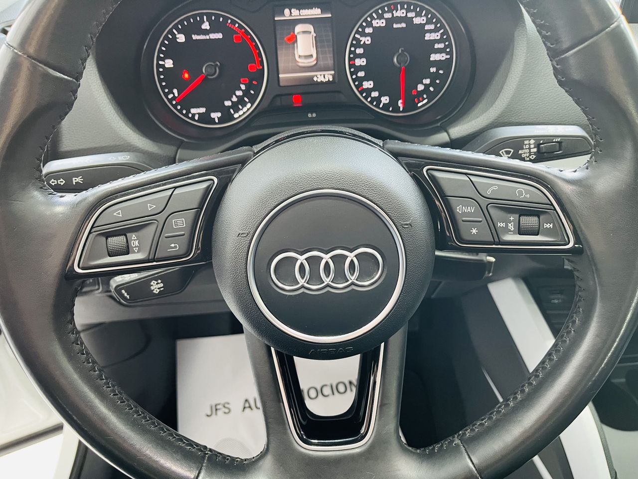 Foto Audi Q2 11