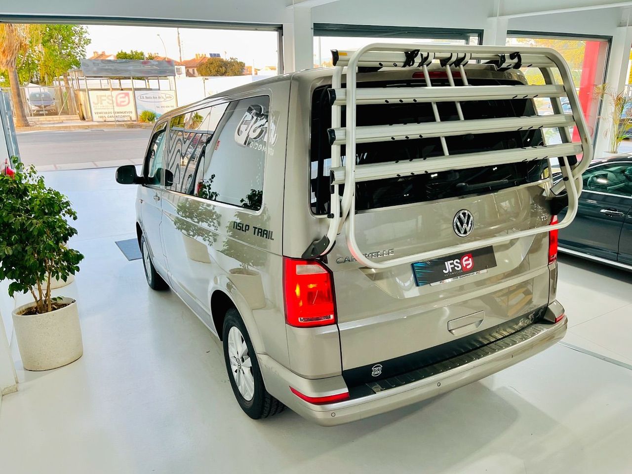 Foto Volkswagen Caravelle 5