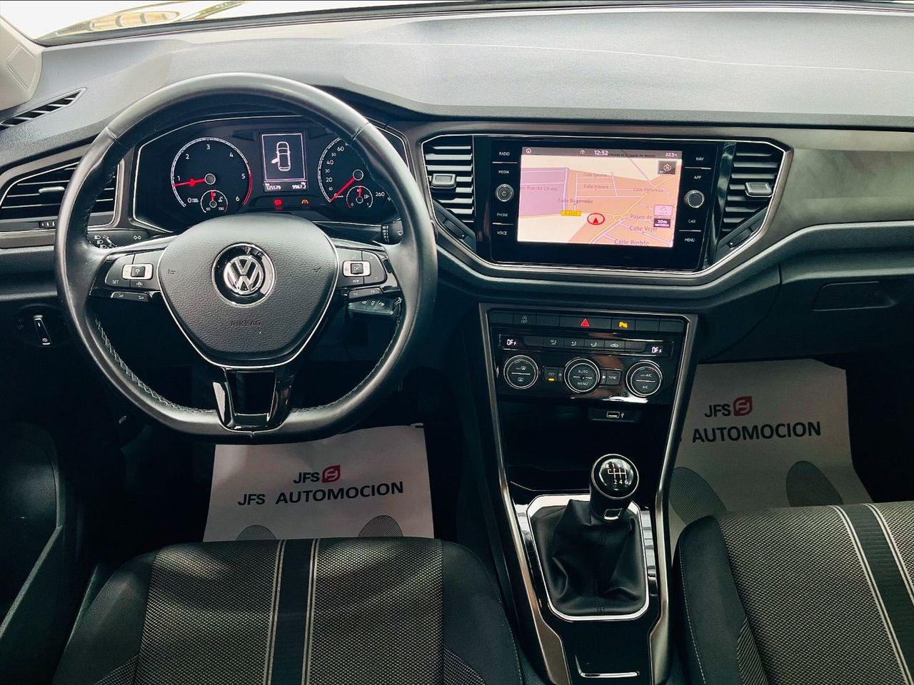 Foto Volkswagen T-Roc 9