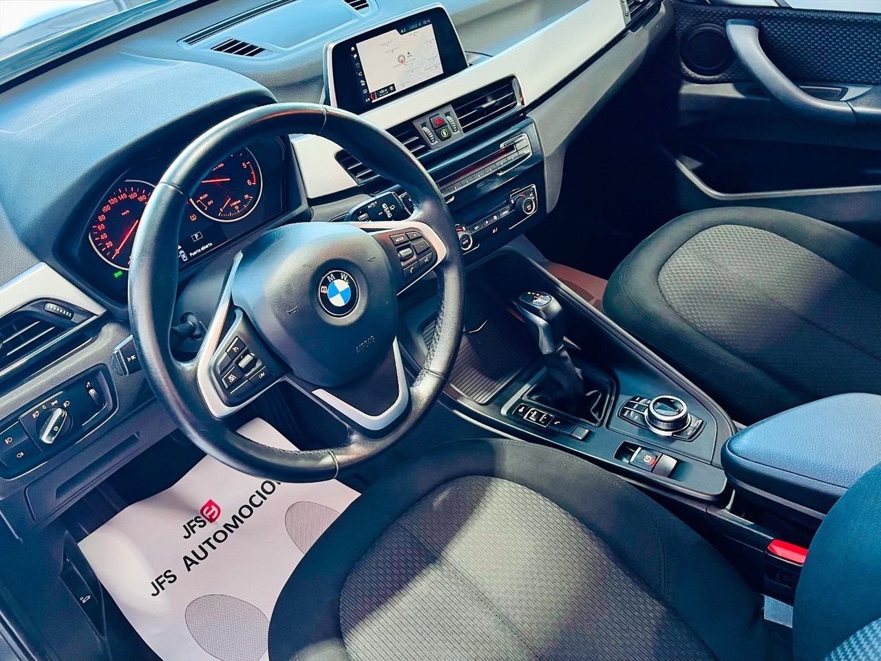 Foto BMW X1 8