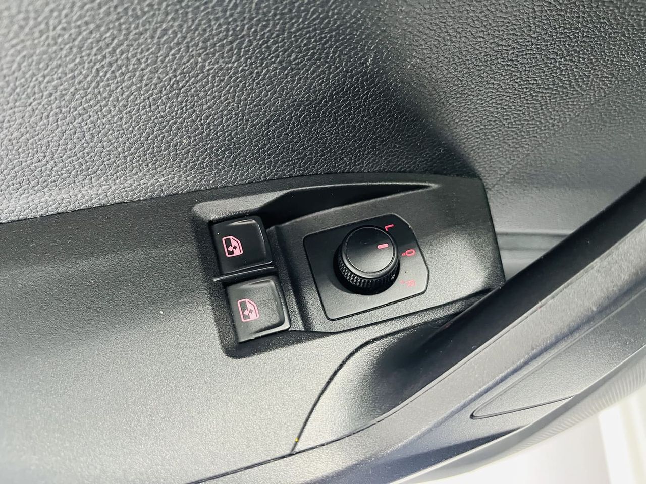 Foto Seat Ibiza 11