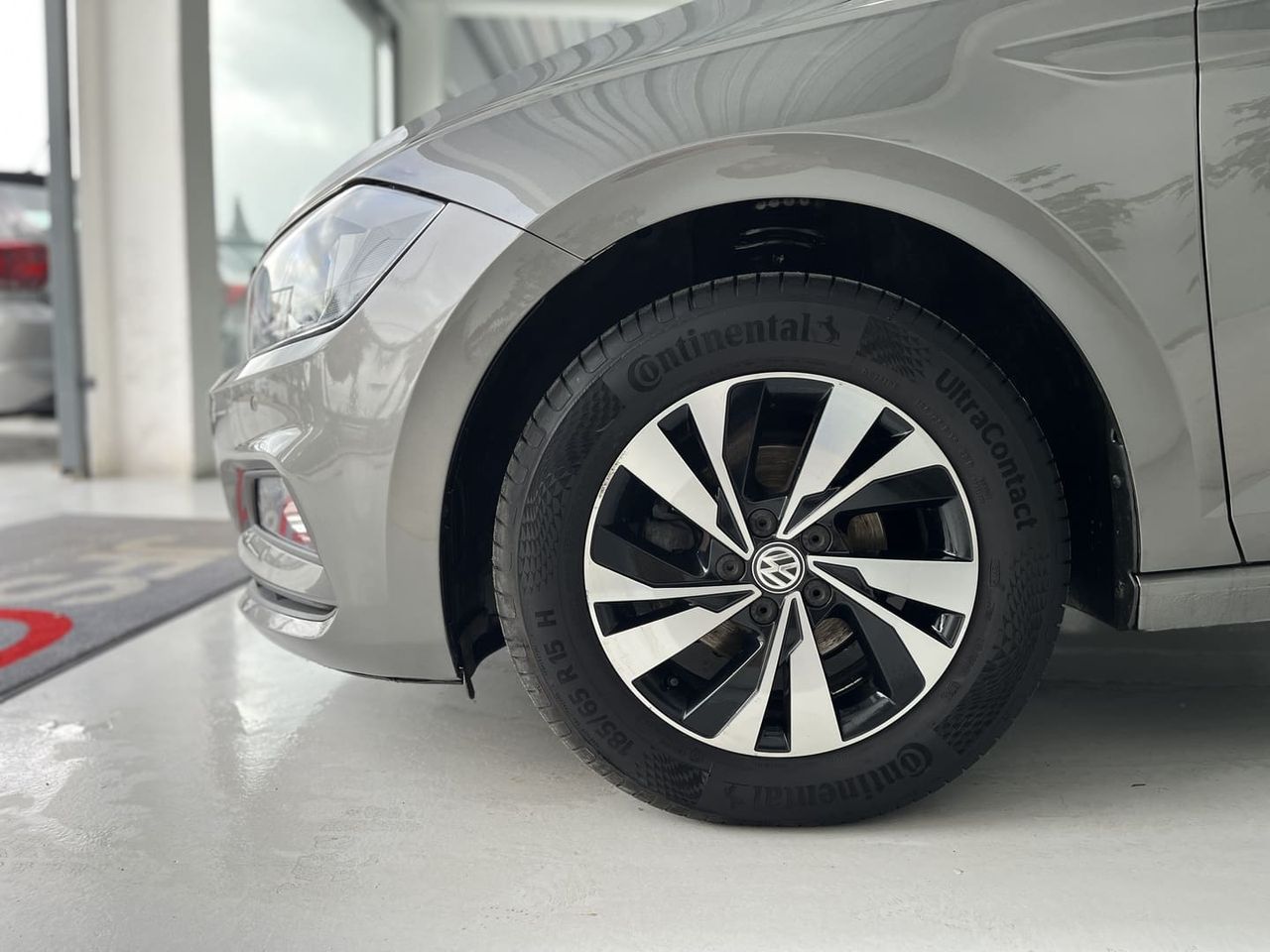 Foto Volkswagen Polo 21