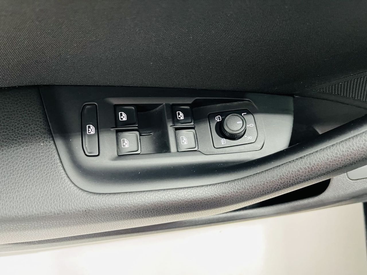 Foto Volkswagen Passat 11