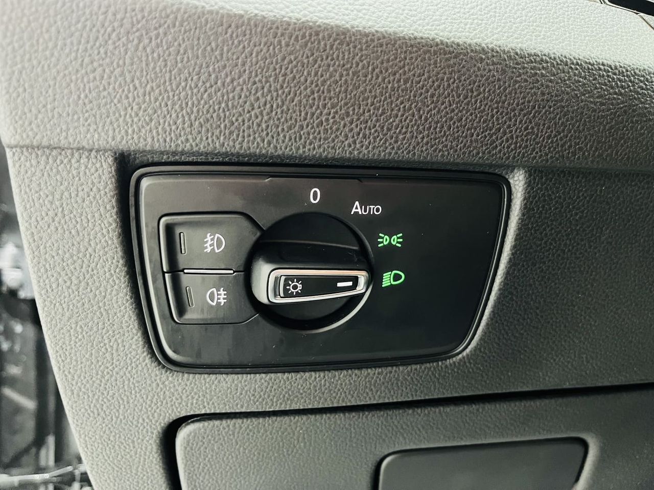 Foto Volkswagen Passat 12