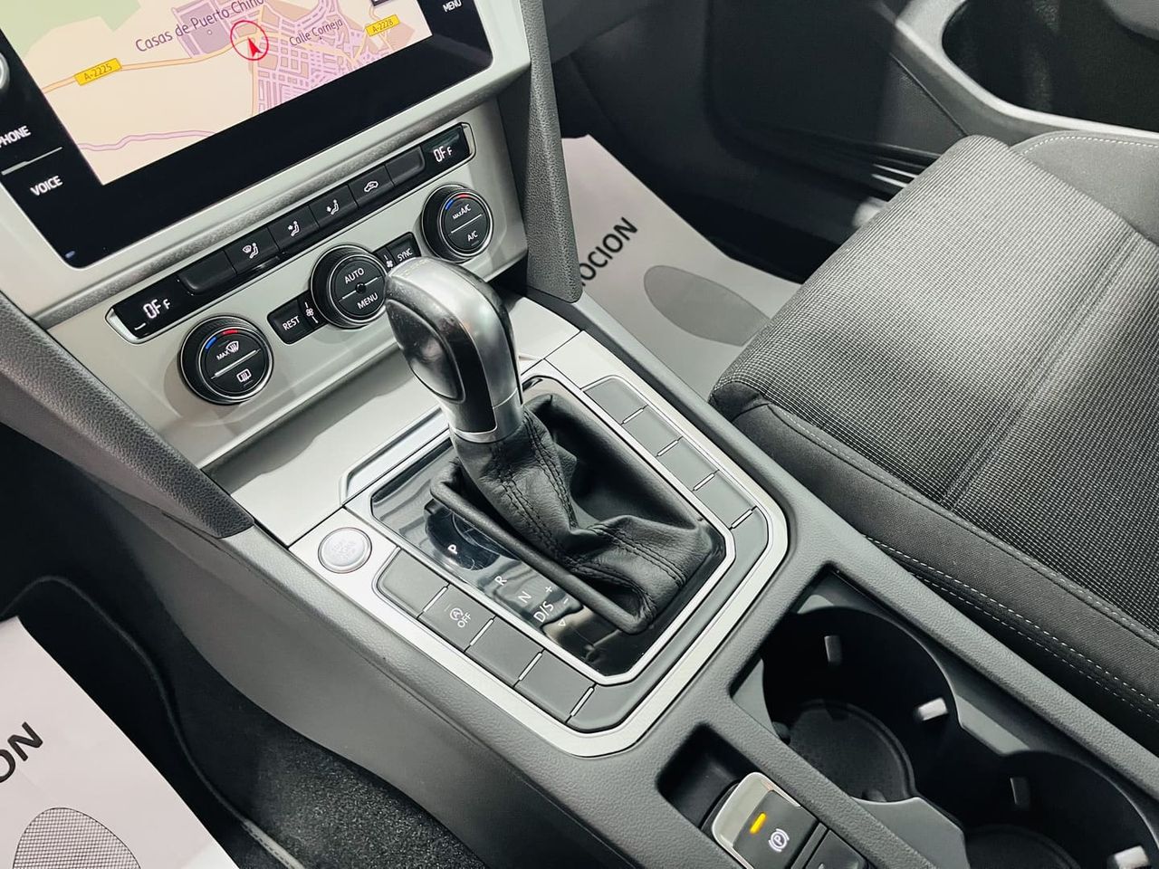 Foto Volkswagen Passat 16