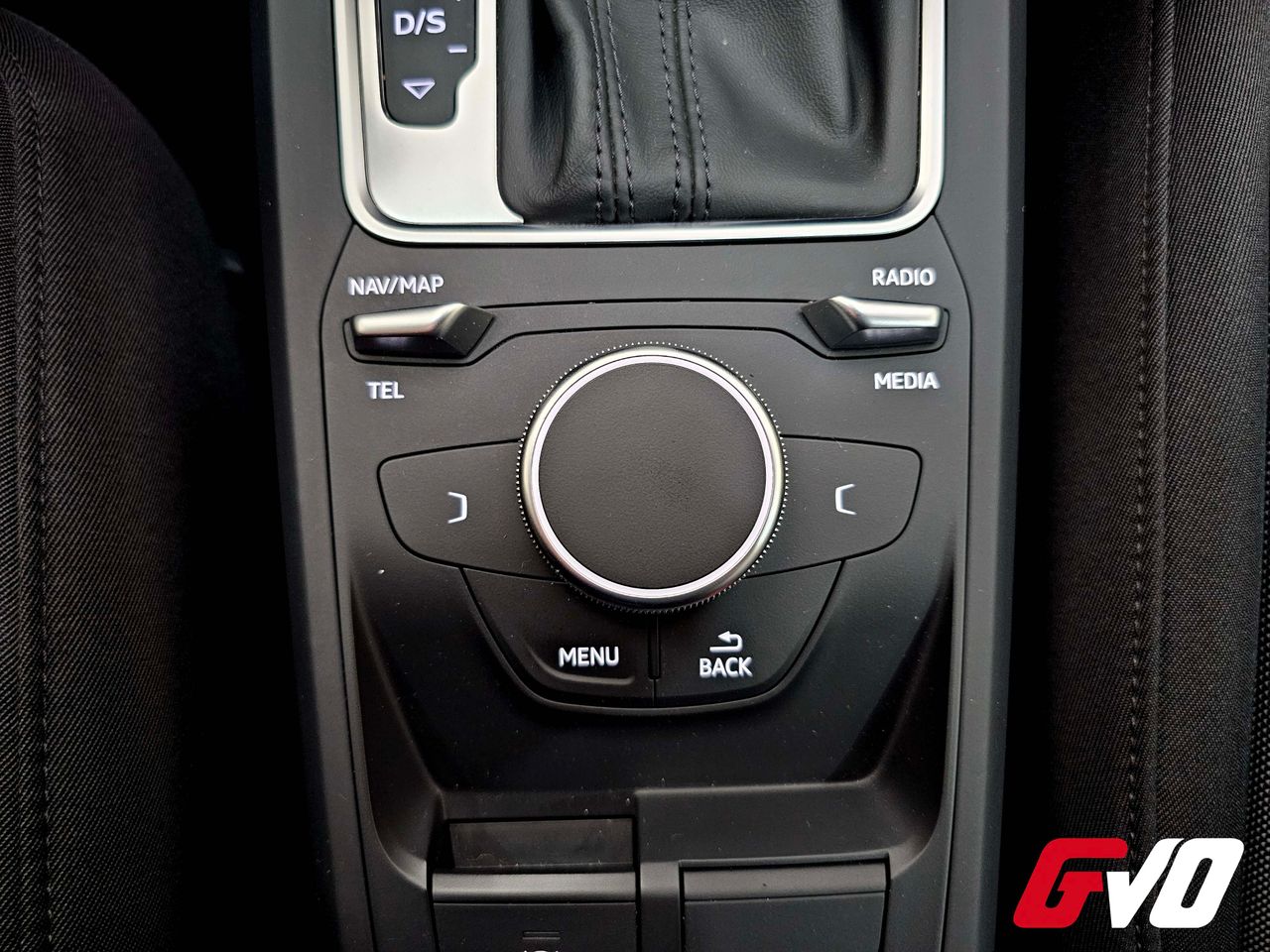 Foto Audi Q2 34