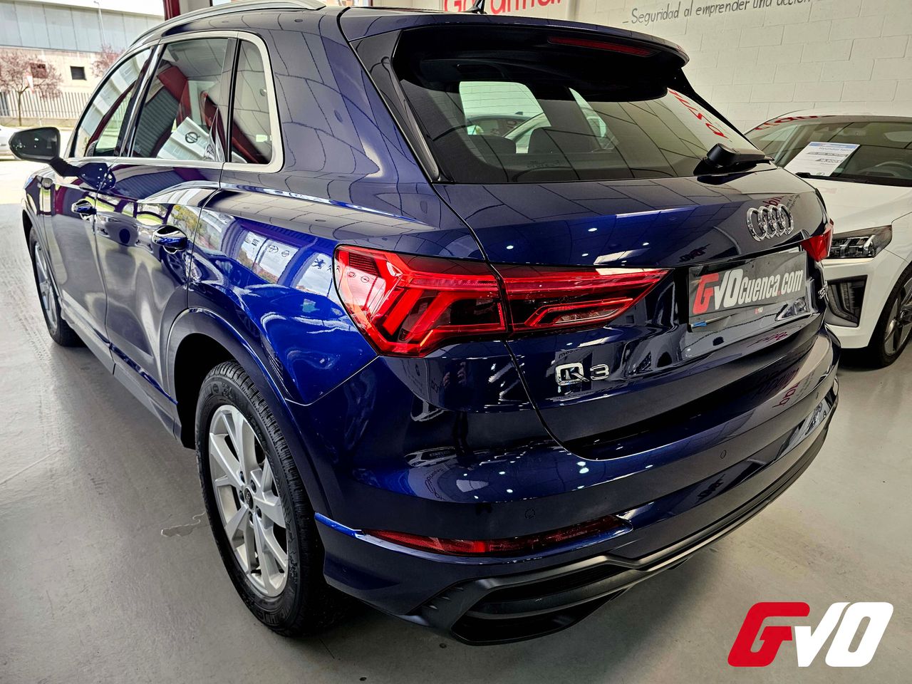 Foto Audi Q3 8