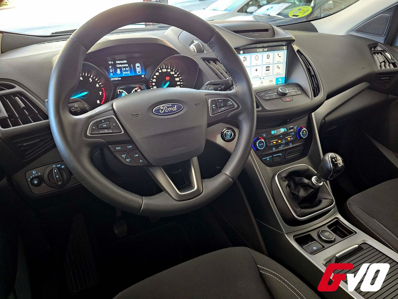 Foto Ford Kuga 36