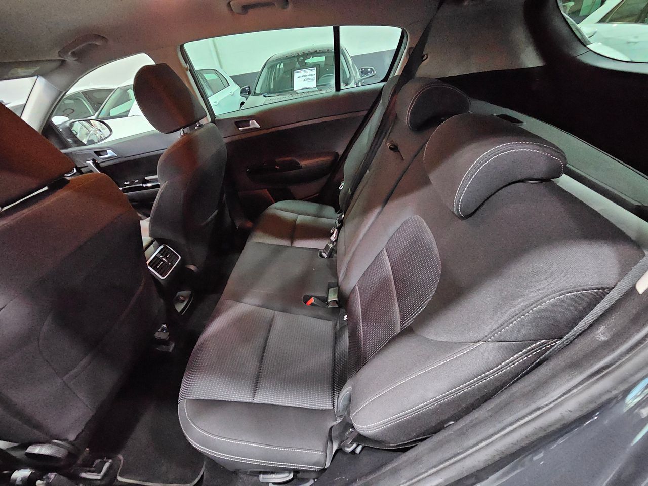 Foto Kia Sportage 14