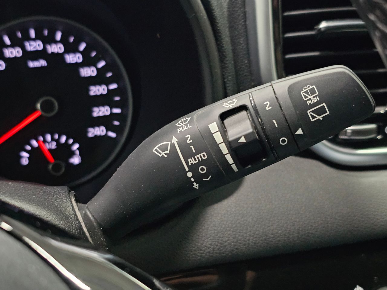 Foto Kia Sportage 23