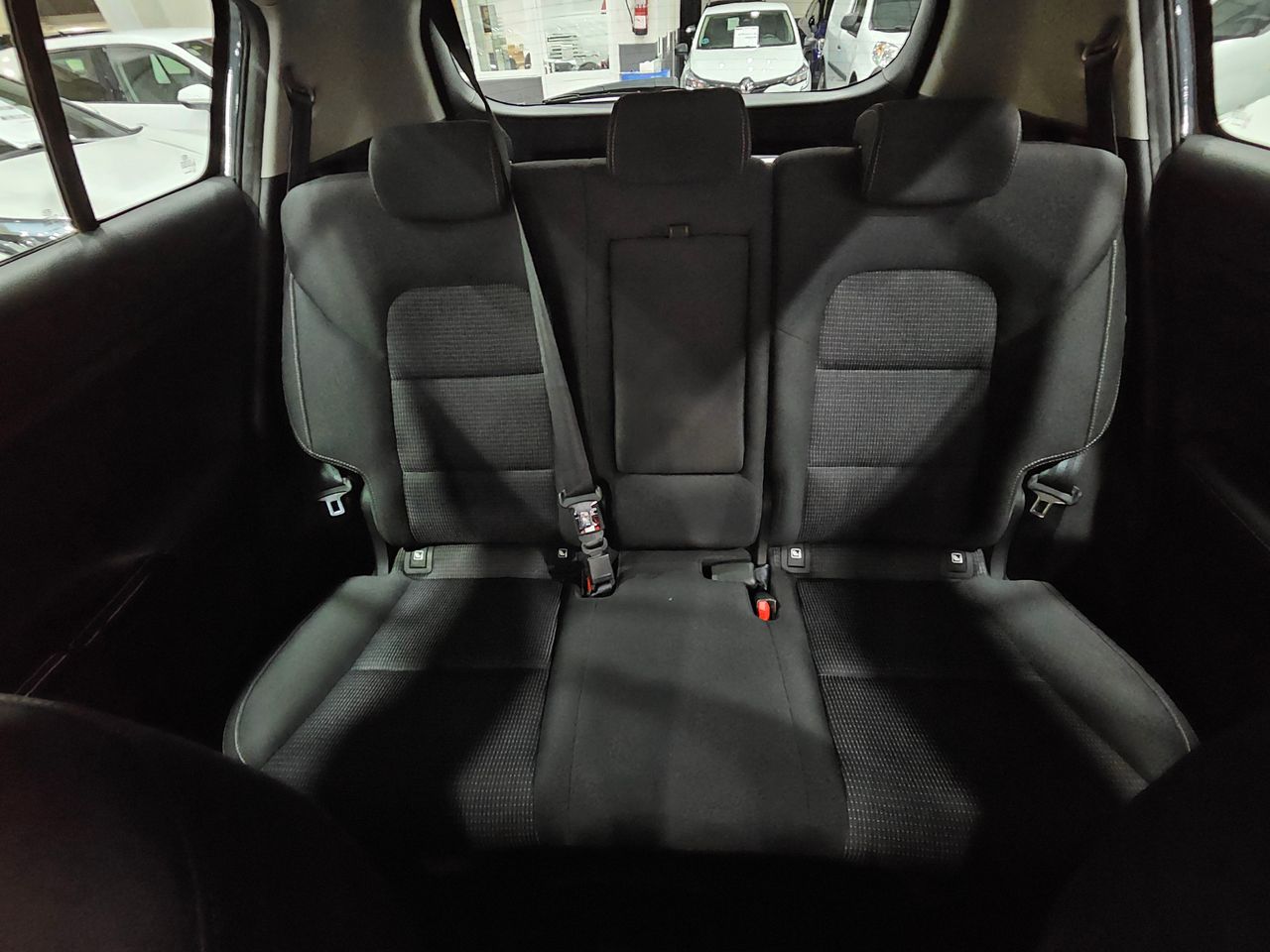 Foto Kia Sportage 33