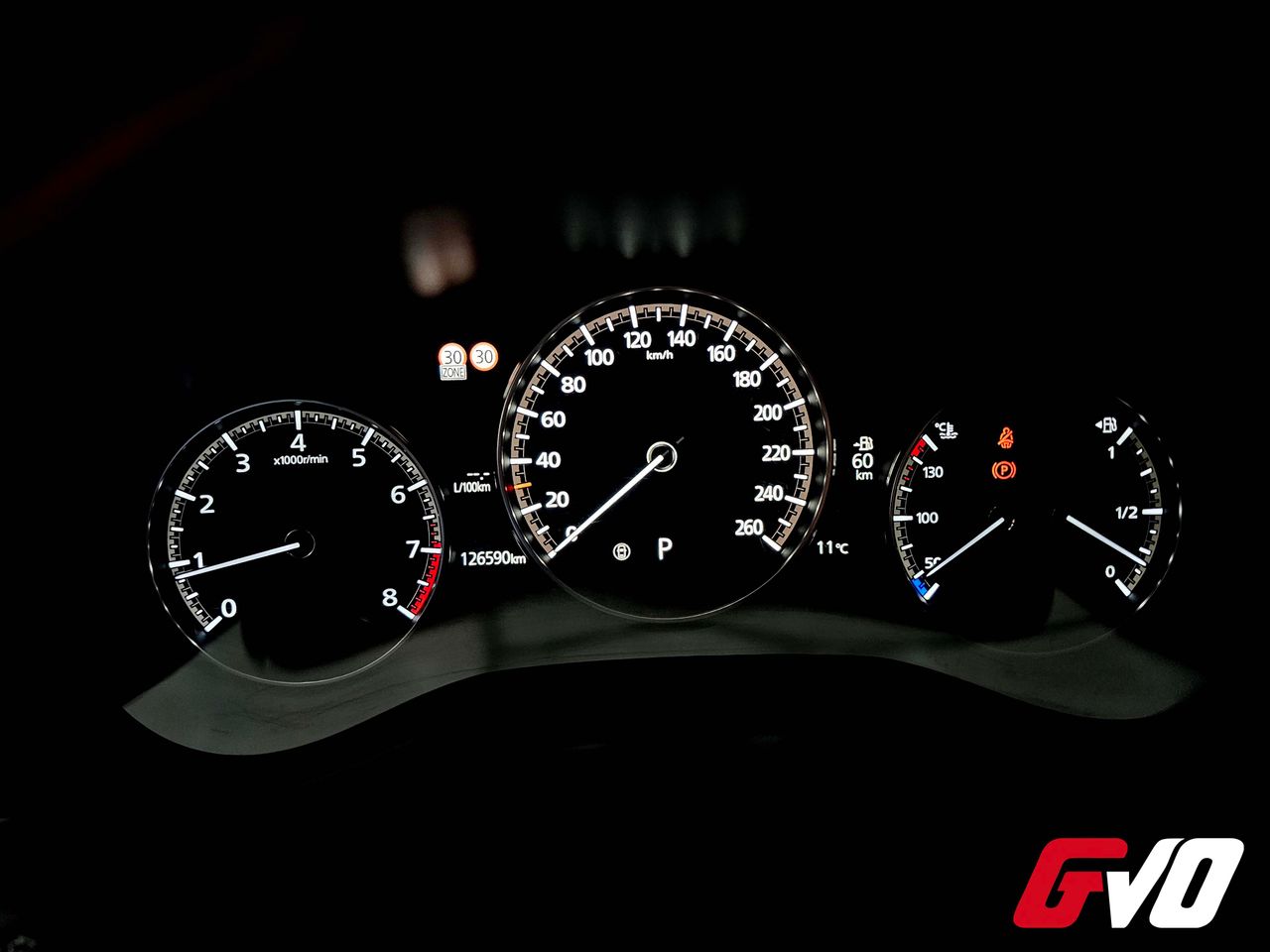 Foto Mazda Mazda3 24