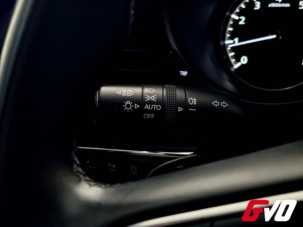 Foto Mazda Mazda3 25