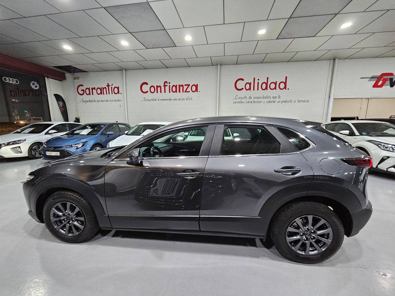 Foto Mazda CX-30 2