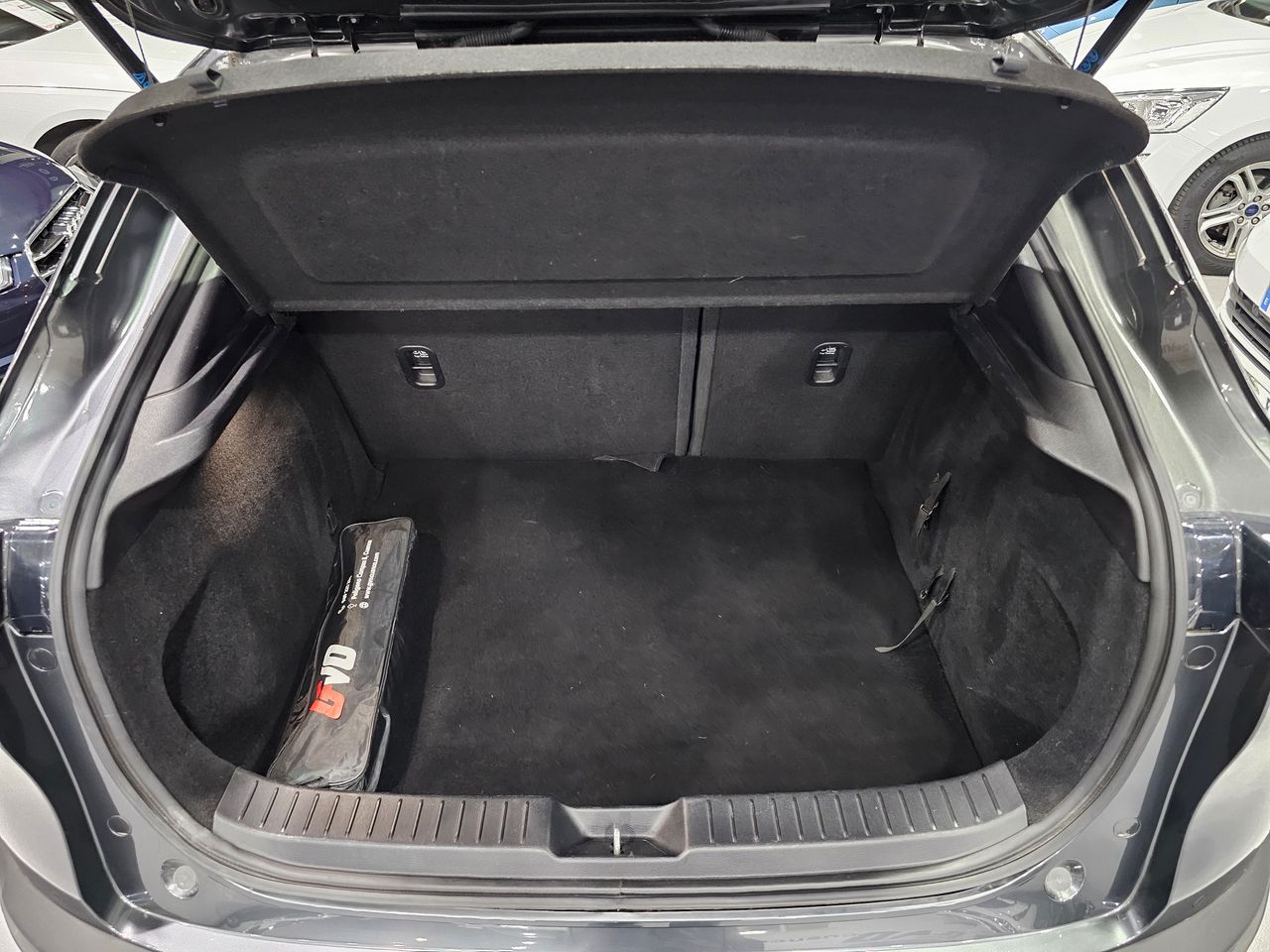 Foto Mazda CX-30 10